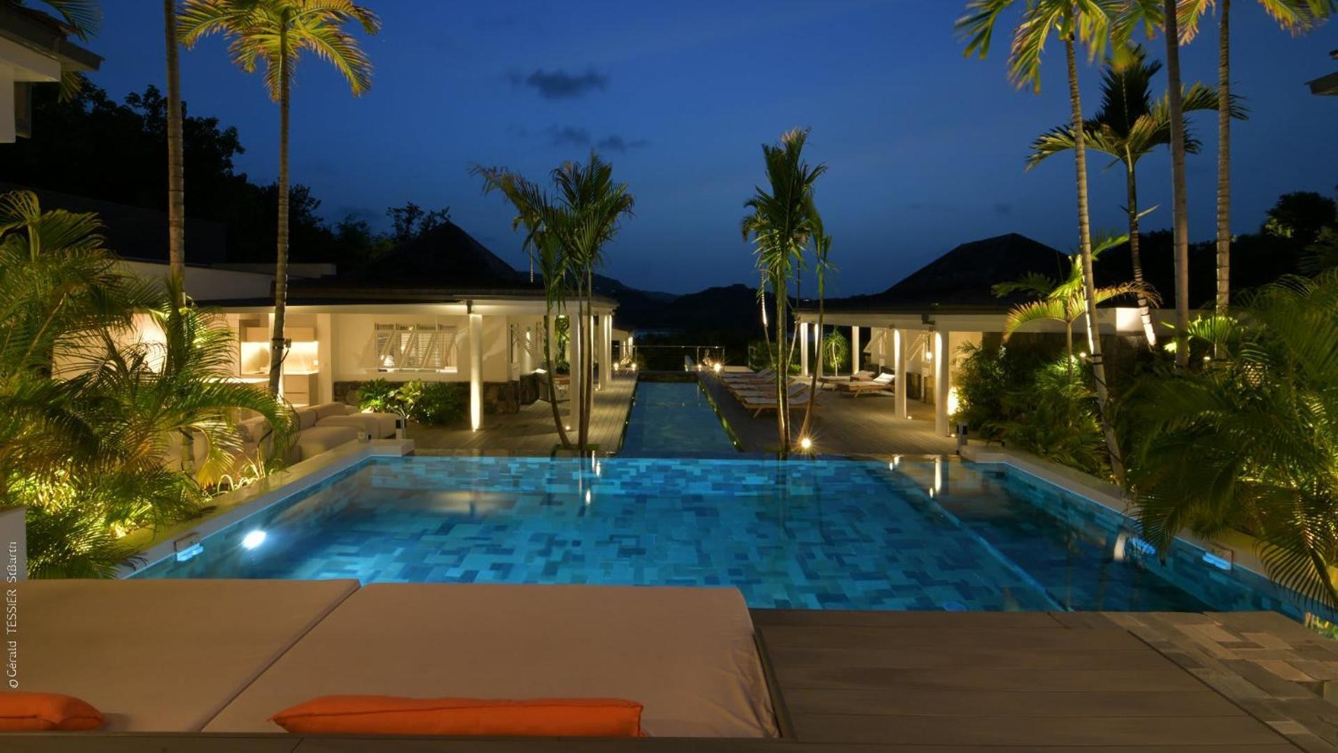 Modern Villa With Two Swimming Pools Petit Cul-de-Sac 外观 照片