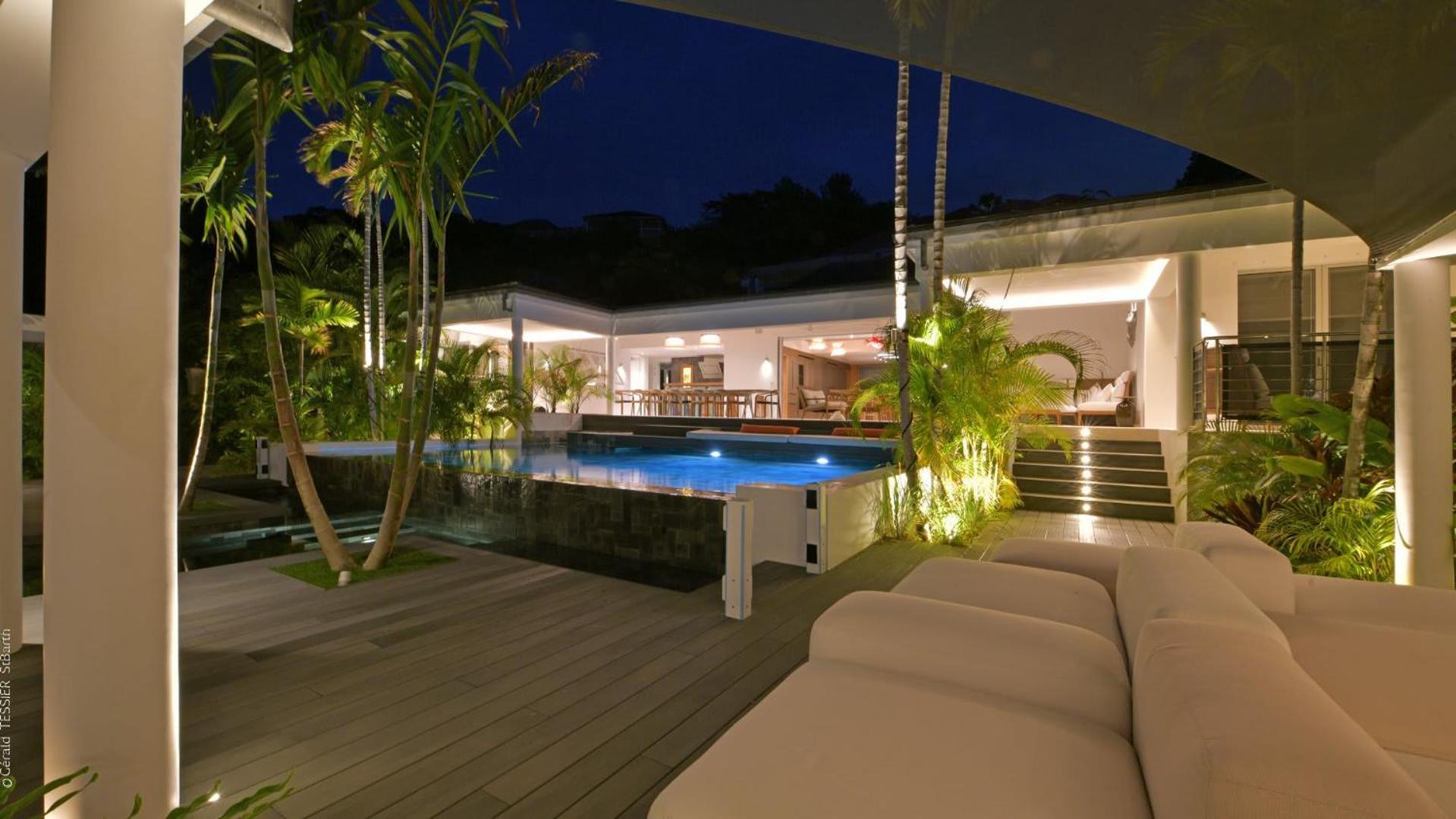 Modern Villa With Two Swimming Pools Petit Cul-de-Sac 外观 照片