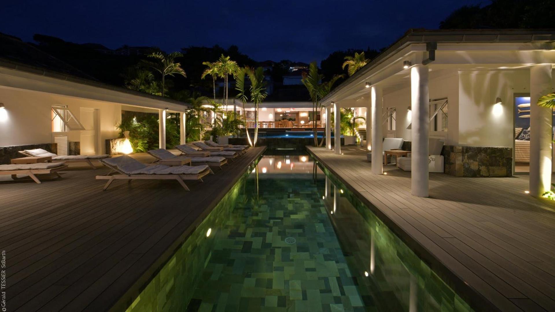 Modern Villa With Two Swimming Pools Petit Cul-de-Sac 外观 照片