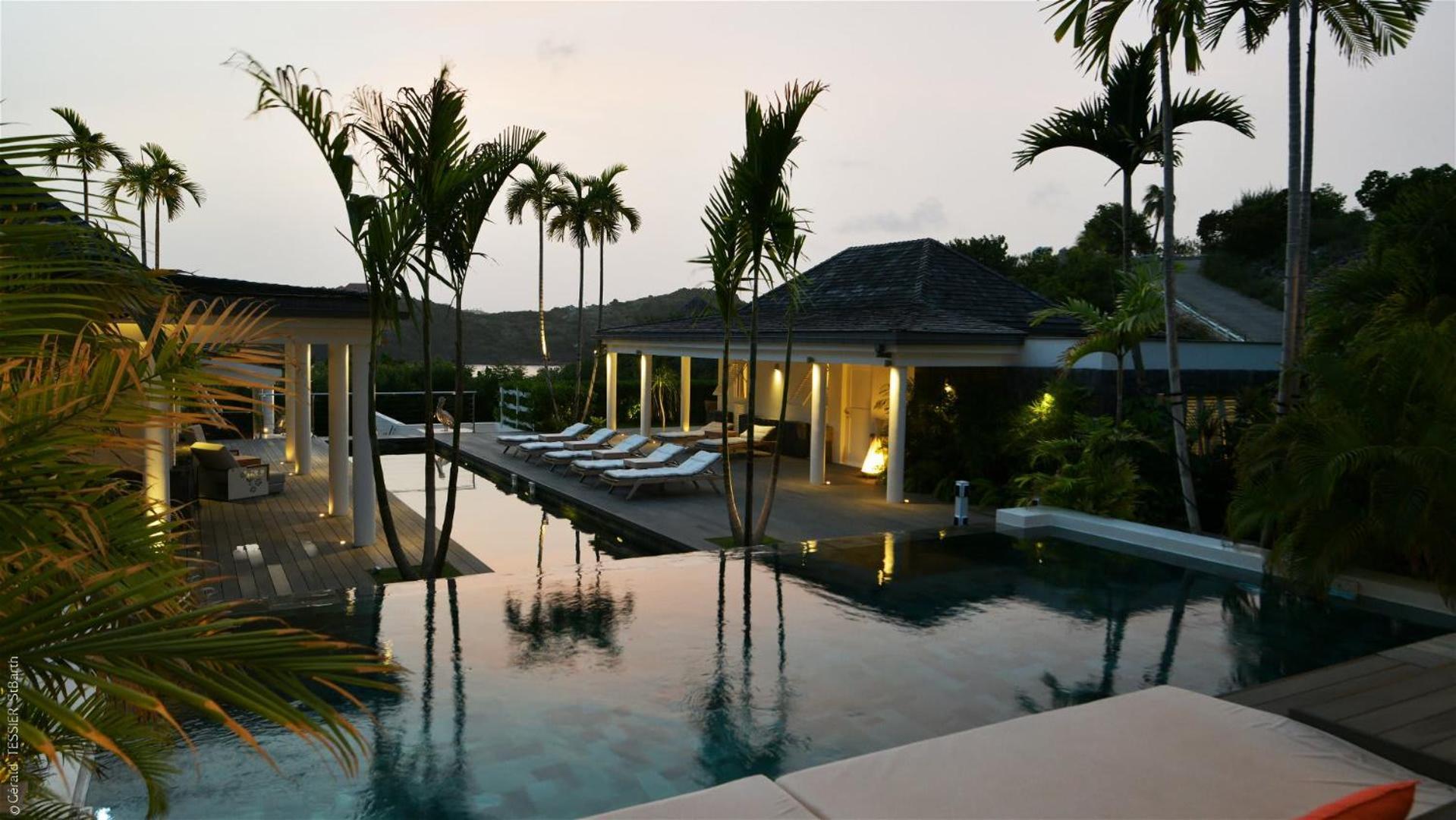 Modern Villa With Two Swimming Pools Petit Cul-de-Sac 外观 照片