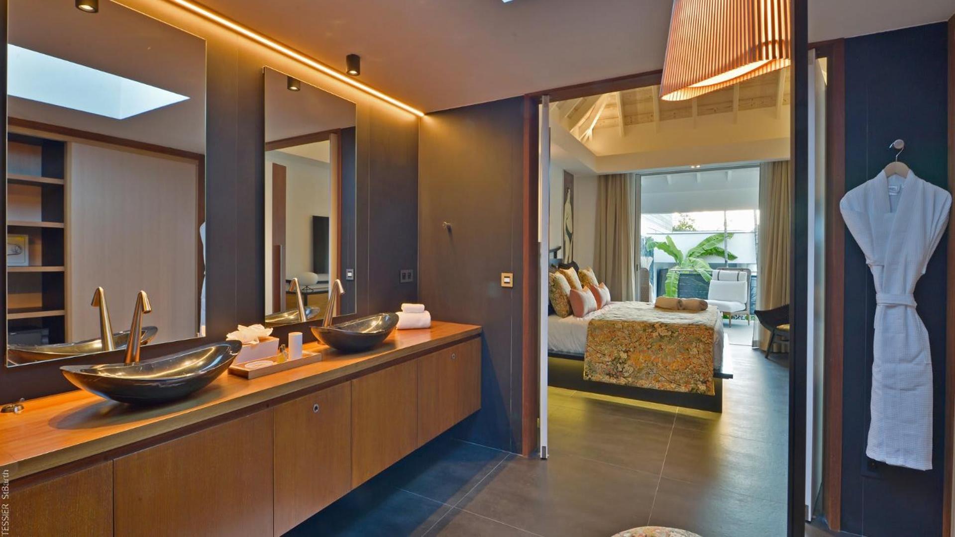 Modern Villa With Two Swimming Pools Petit Cul-de-Sac 外观 照片
